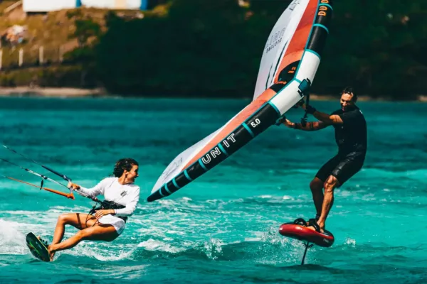 kitesurf and wingfoil in union island caribbean